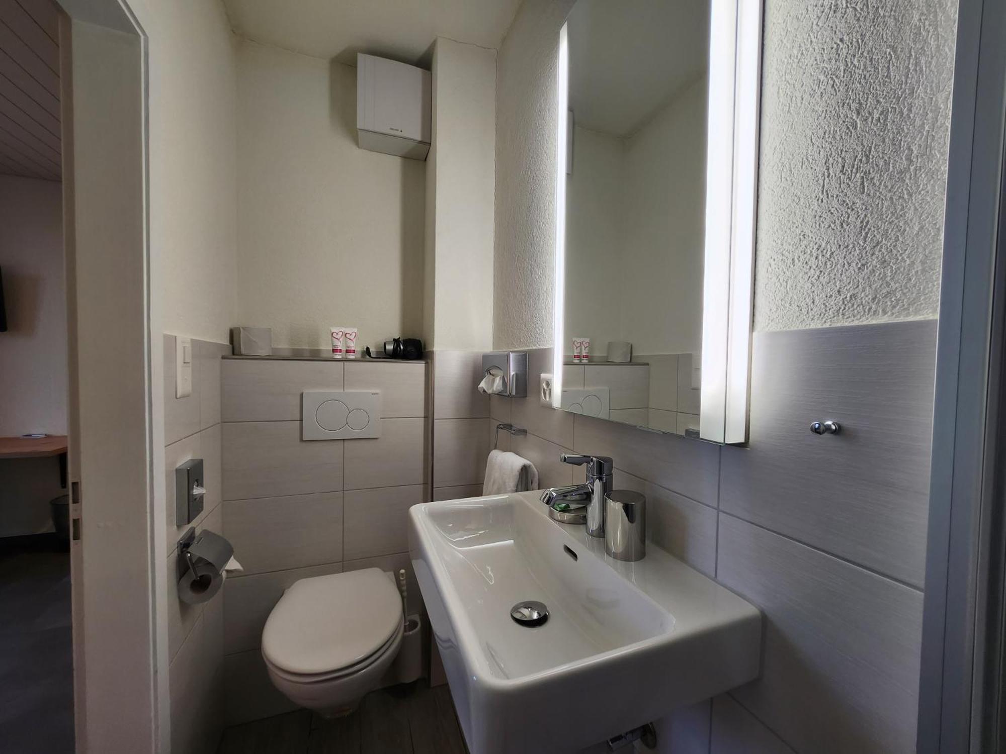 Hotel Baeren Suhr Άαραου Εξωτερικό φωτογραφία