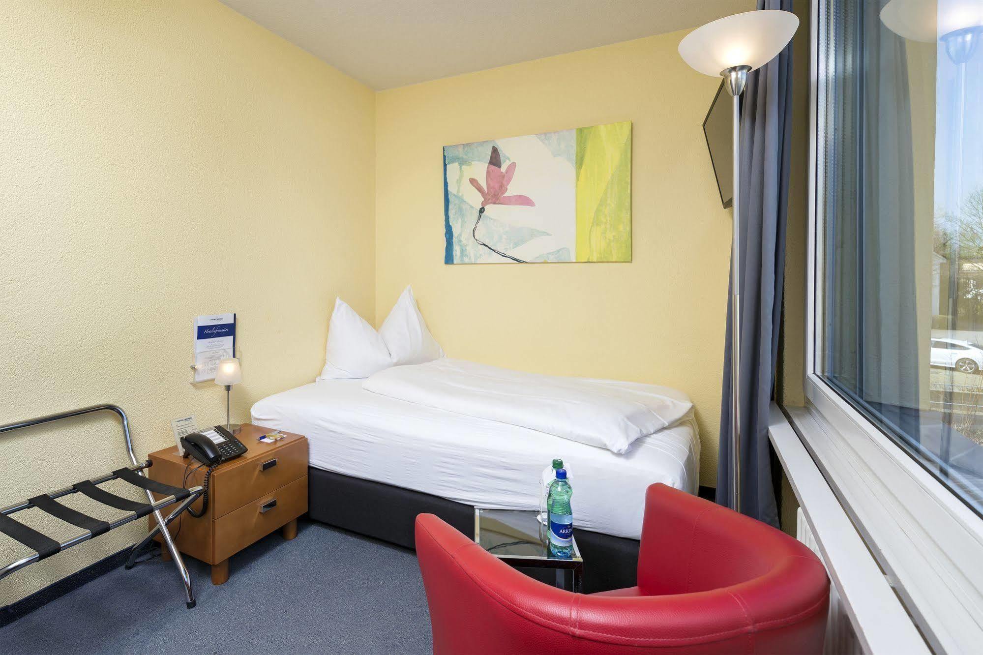 Hotel Baeren Suhr Άαραου Εξωτερικό φωτογραφία